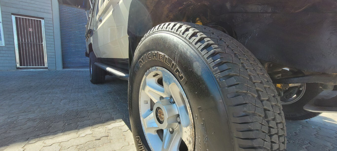 2025 EFI 4.5 Land Cruiser Double Cab